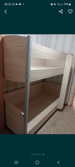 Продам детскую двухъярусную кровать!!