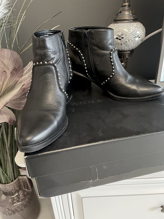 Stave Madden Botine din piele de dama