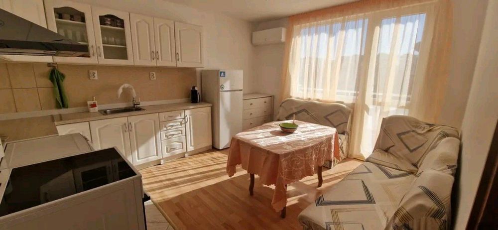 Дава се под наем Тристаен апартамент в Пловдив, Кючук Париж - 90 кв.м за 500 € - Снимка #1