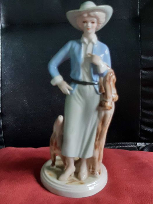 vand bibelou din portelan