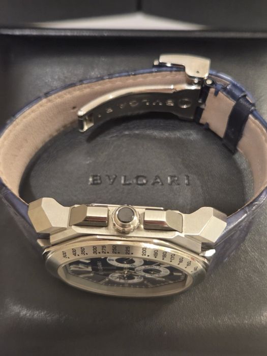 Часовник Bvlgari Octo Maserati