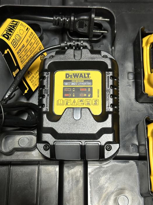 DEWALT DCD701MD1E шуруповерт