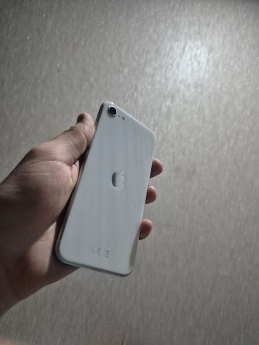 IPhone se2 128gb 83%