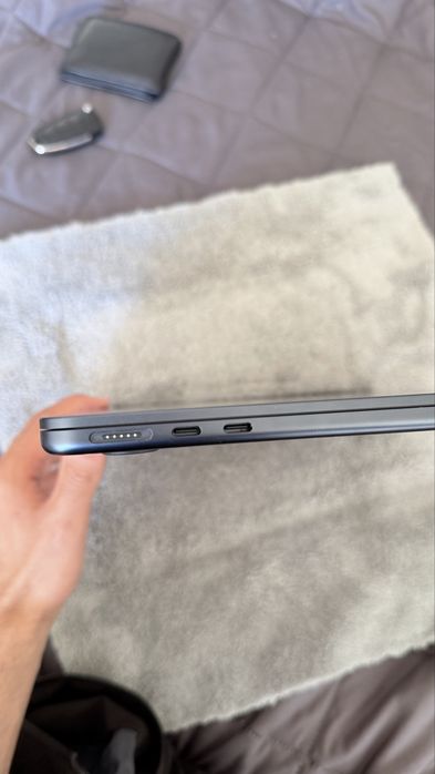 Mackbook Air M4 2025 13'6 inch