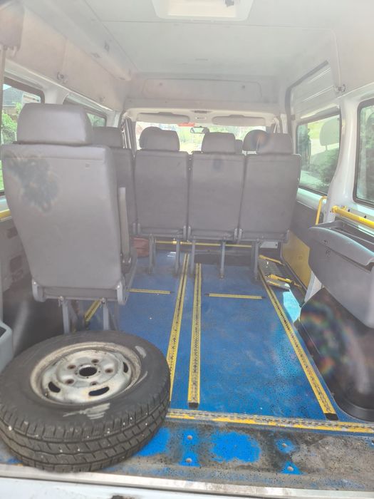 Ford transit 2.2 euro 5 2013 8 locuri