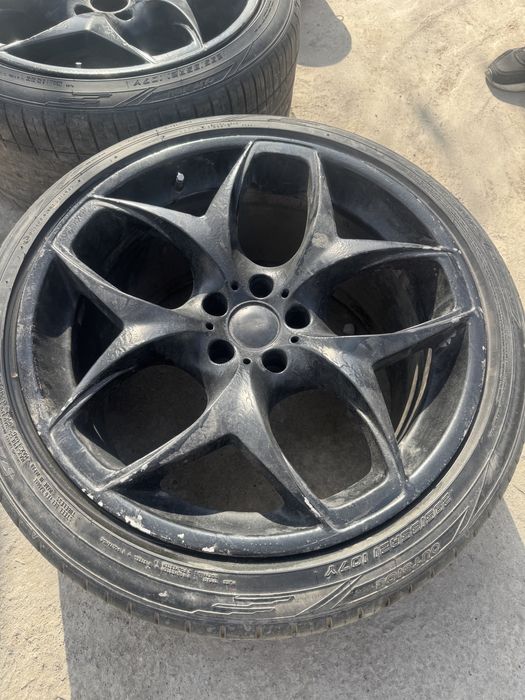 Продам диски шинами