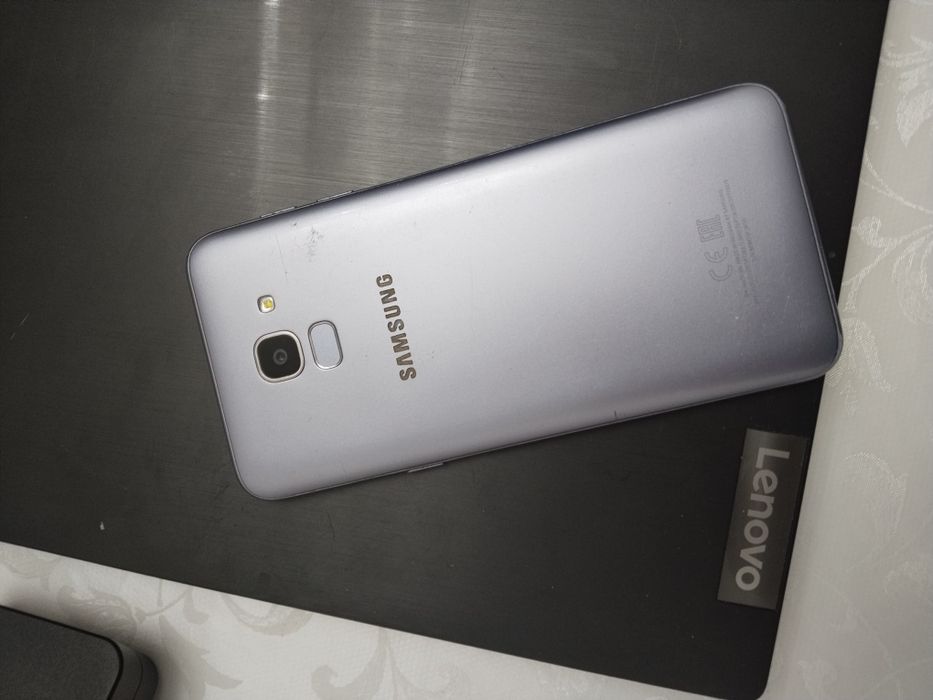 Samsung J6 32gb.