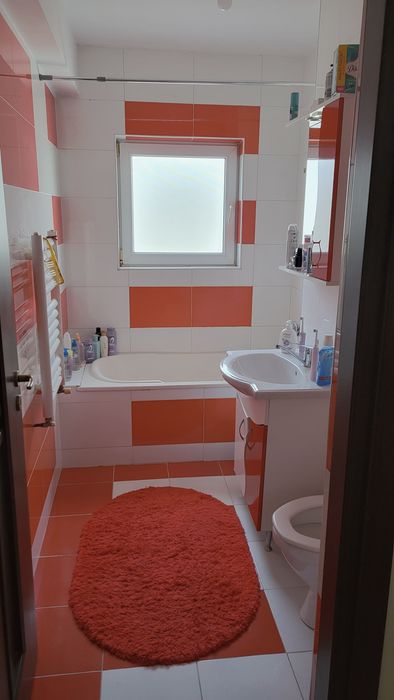 Apartament 4 camere mobilat și utilat