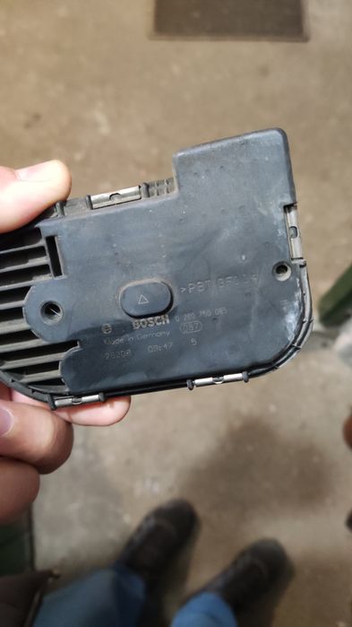 Теглич,  патерица- 15 цола, дросел и педал на газта за Пежо 307