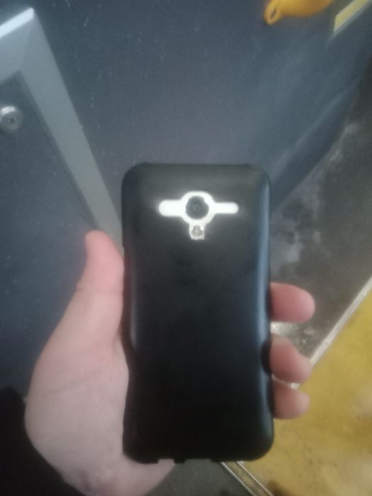 Продам телефон meizu