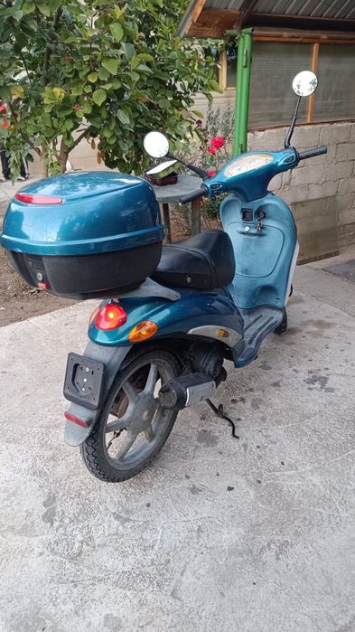 Piaggio Liberty 49 CC .. fiscal