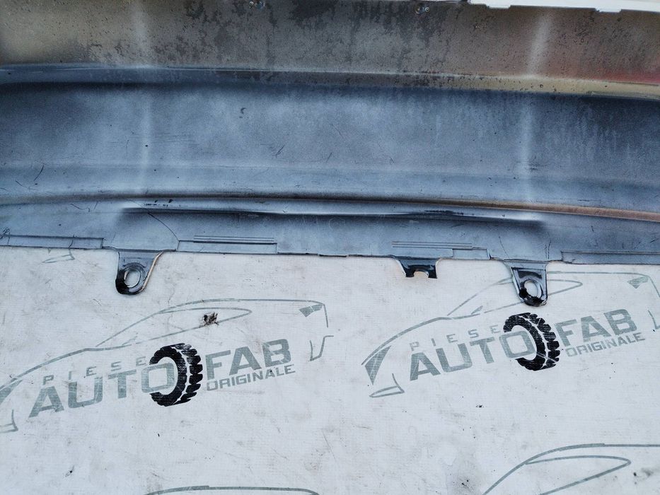 Bara fata Toyota Hilux an 2015-2016-2017