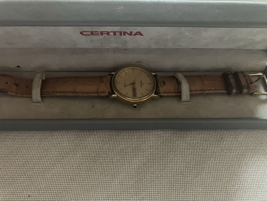Позлатен мъжки часовник CERTINA 1990г