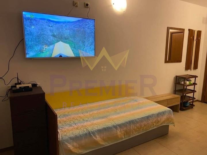 Продава се Едностаен апартамент в к.к. Слънчев бряг - 32 кв.м за 1457 €/кв.м - Снимка #1