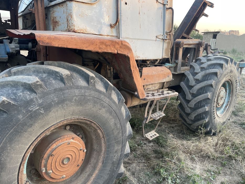 Т 150 трактор 1987 йил.