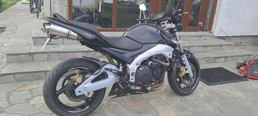 Suzuki Gsr 600 K6