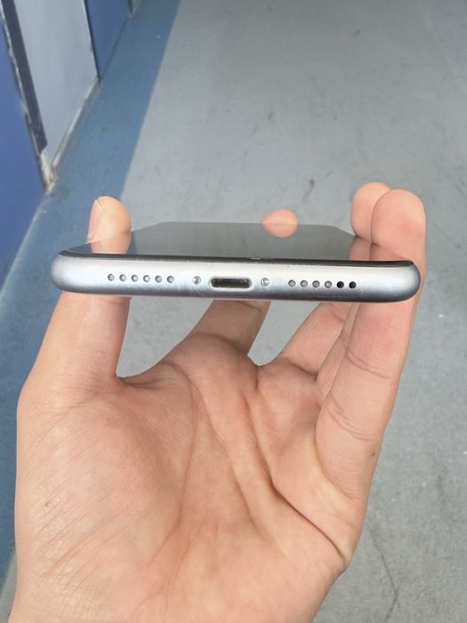 Iphone 11 LL/A 64 gb