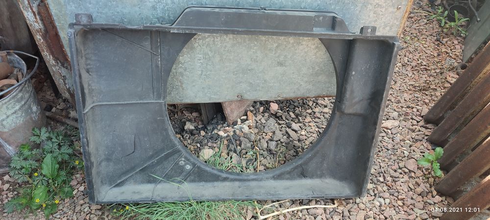 Диффузор. Тойота Люсида, превия...