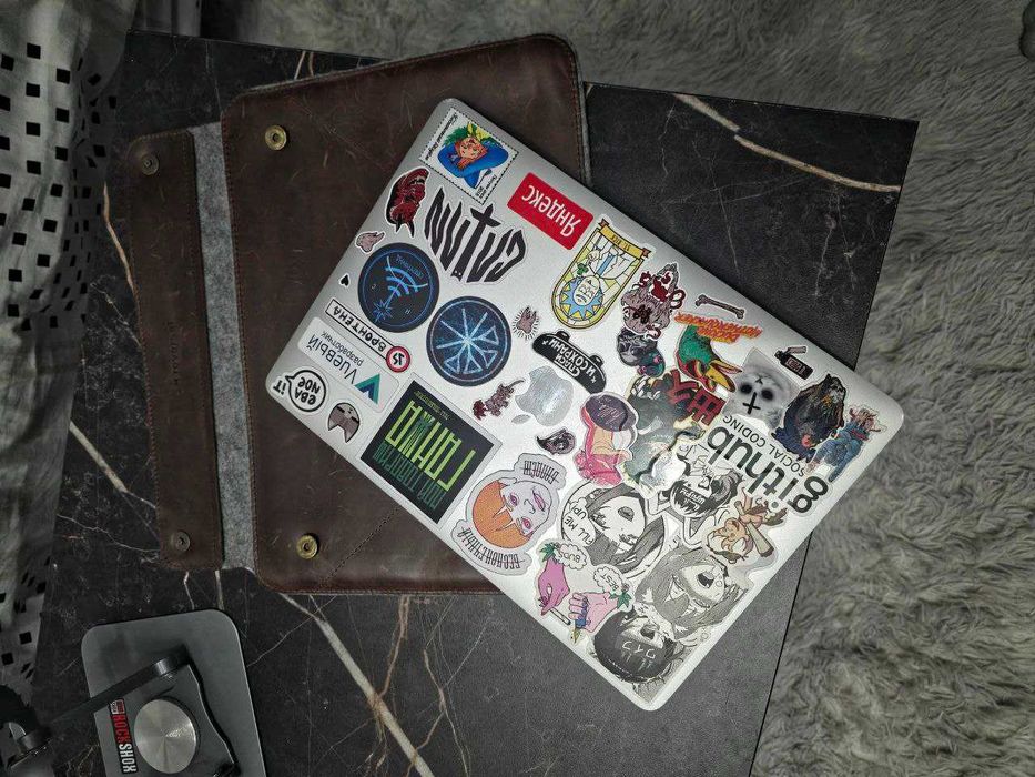 MacBook 13 Pro m1 8gb 256gb