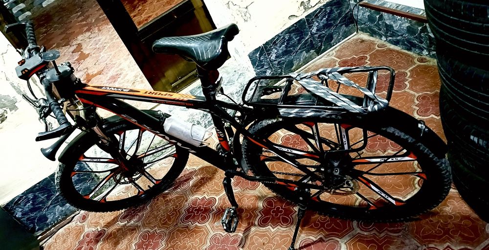 Велосипед сотилади.