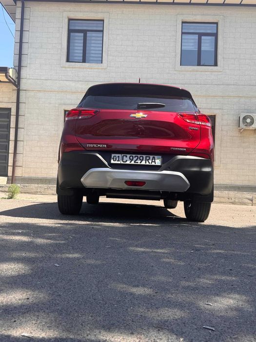 Продается свой  CHEVROLET TRACKER 2 Premier