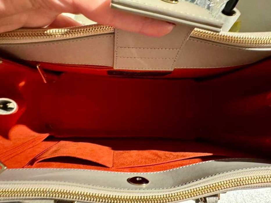 Чанта Furla от естествена кожа