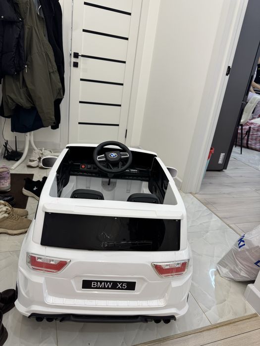 Продаю БМВ Х5 Детский