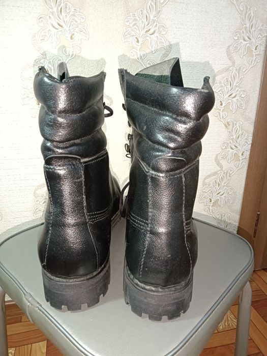 Продам Берцы кожаные 45 размер