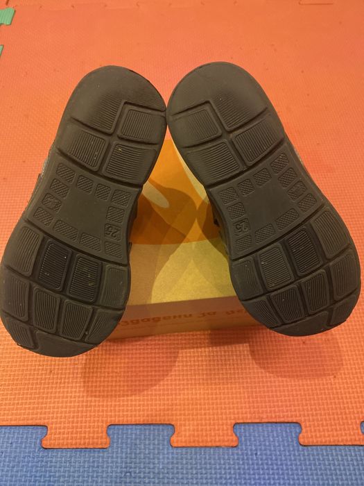 Колев и Колев боти 25номер