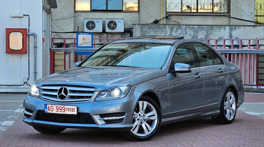 Mercedes-Benz C C220 2012 AMG Line 170 CP Automat Trapa Piele Xenon Harman Kardon