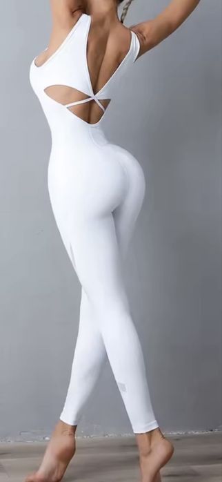 Спортен бял гощеризон