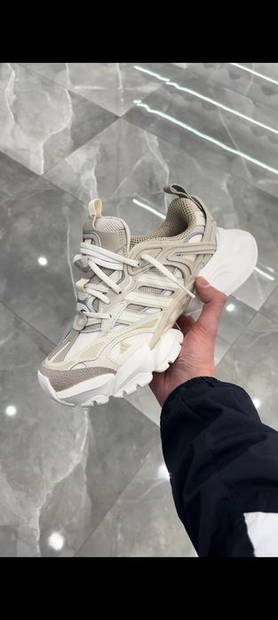 Adidas Runner XLG