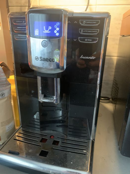 saeco incanto кафе машина