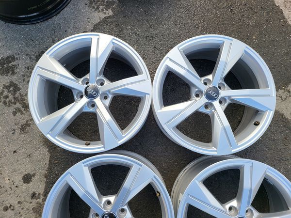 17цола Audi A1 5x100 Ауди 4бр Оригинални