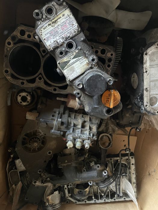 Motor yanmar 3 pistoane