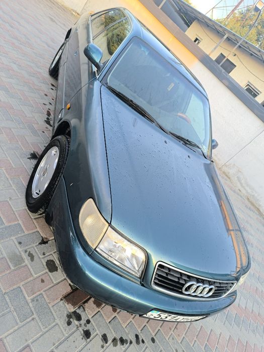 Ауди а6 в хорошем состояний