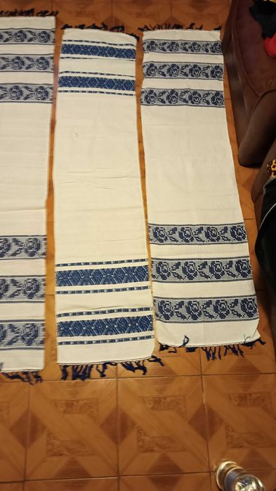 Stergare tradiționale românești din lana țesută in casa