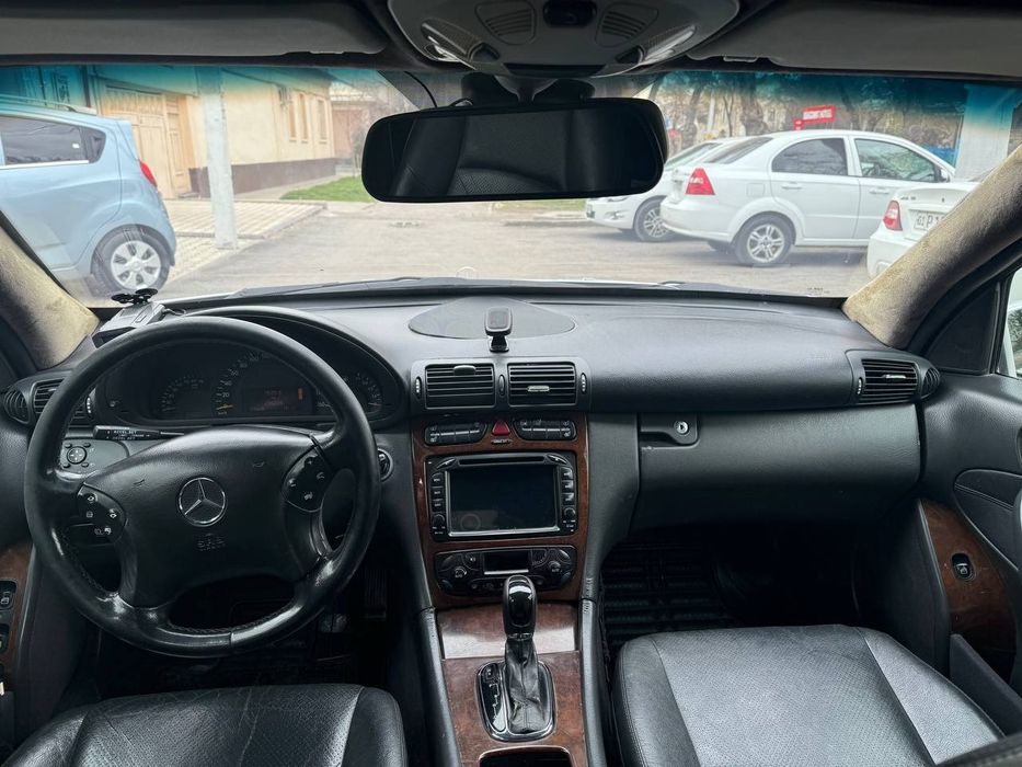 Mersedes C203 restayling