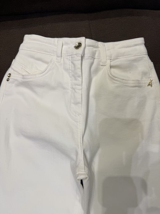 Нови дънки Patrizia Pepe