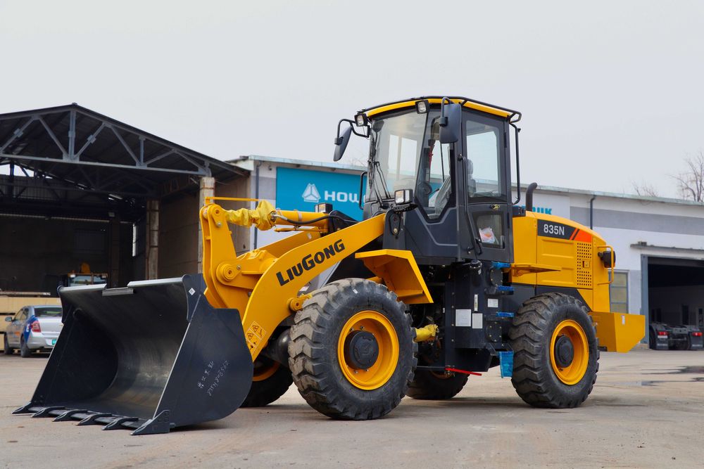 Самаркандда 1.8 m³ погрузчик Тошкент нархидан, лизинг ва кредит бор