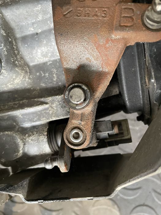 Cutie viteze Ford Fiesta 1.0