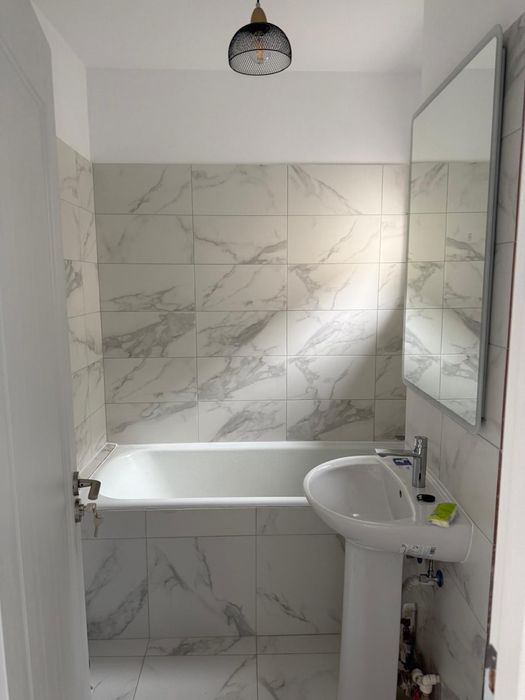 Apartament 4 camere de închiriat, la prima inchiriere Tineretului Bucuresti
