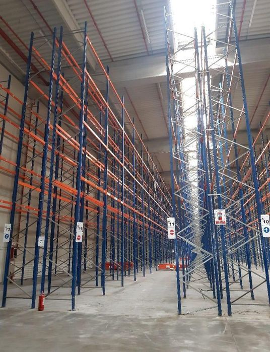Rafturi metalice industriale second-hand pentru depozitare Europaleti L2.7M