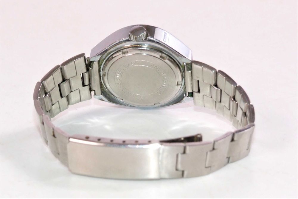 Ceas mecanic elvetian WERTEX MEC 17 rubine, antisoc, antimagnetic, NOU