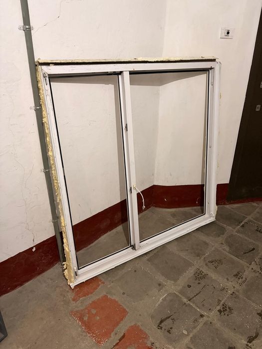 Пластиковые окно б/у продам
