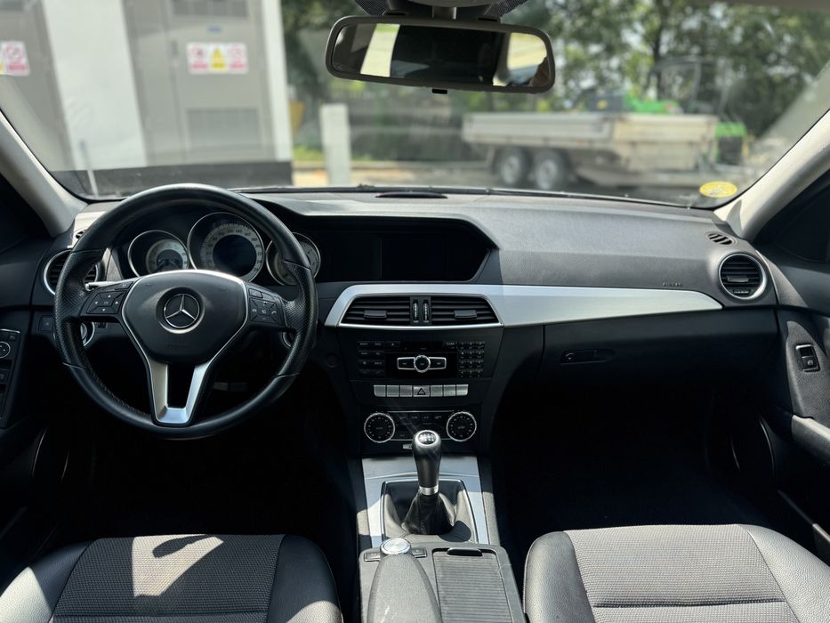 Mercedes C200 2013