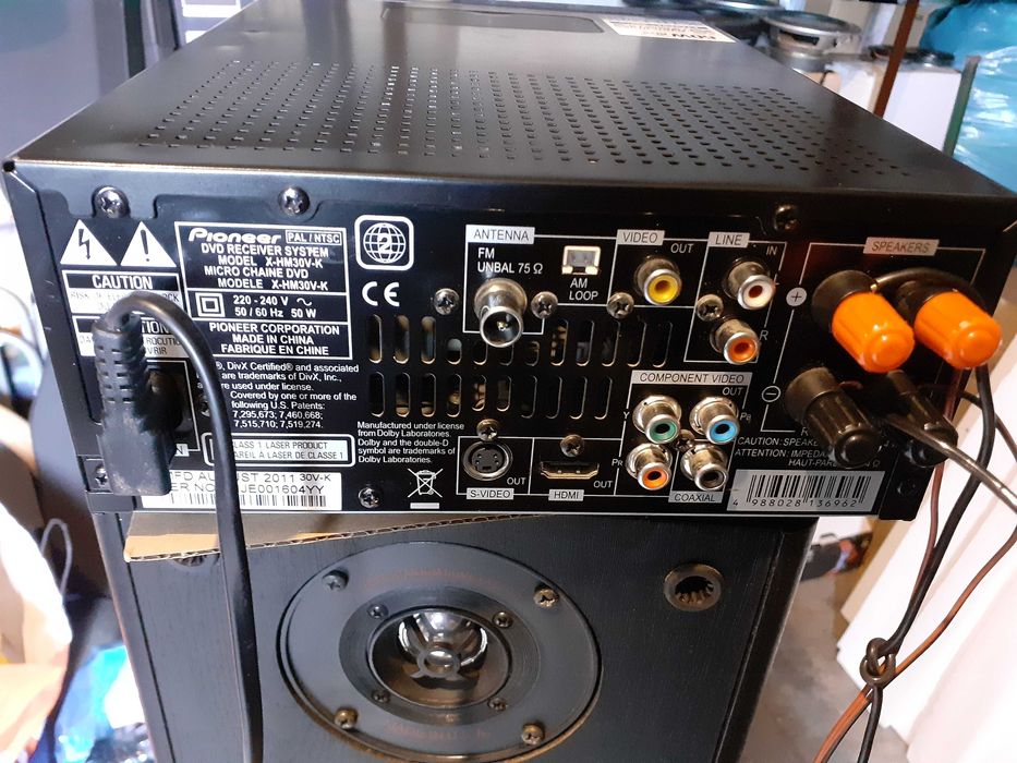 Amplituner Pioneer cu CD USB HDMi  și Player Orion cu USB ; fiecare vine cu telecomanda Originală
