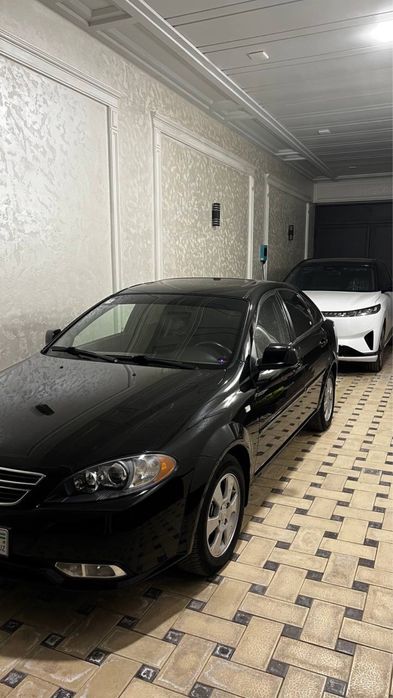 Qora Jentra sotiladi