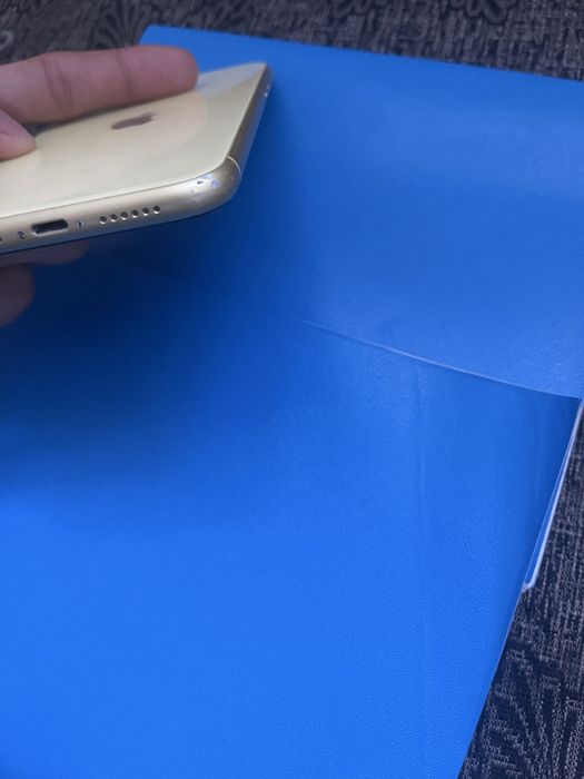 Iphone 11 64 GB Yellow