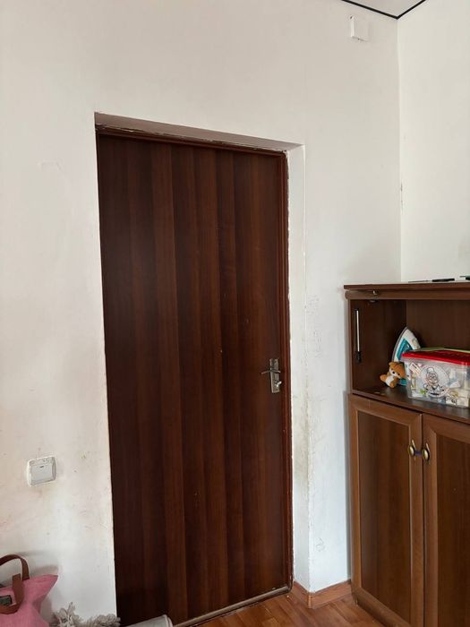 Хорошый двер.такой общий 8двер